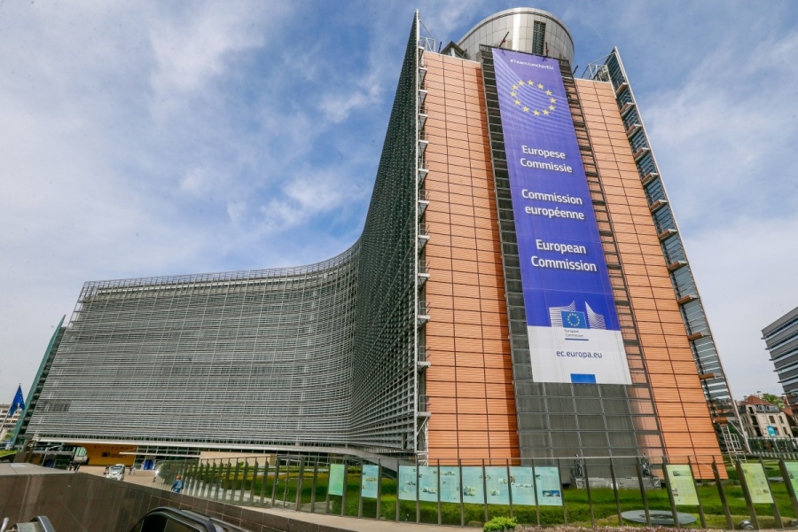 ЕК предлага облекчаване на ограниченията за пътуване в ЕС